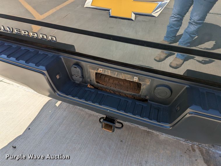 image for item DR6873 2018  Chevrolet Silverado 1500  Double Cab pickup truck