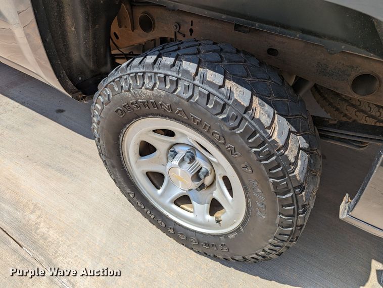 image for item DR6873 2018  Chevrolet Silverado 1500  Double Cab pickup truck