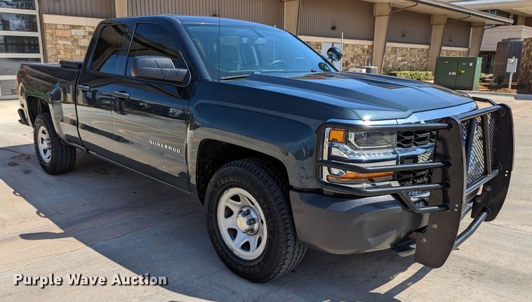 image for item DR6874 2018 Chevrolet Silverado 1500  Double Cab pickup truck