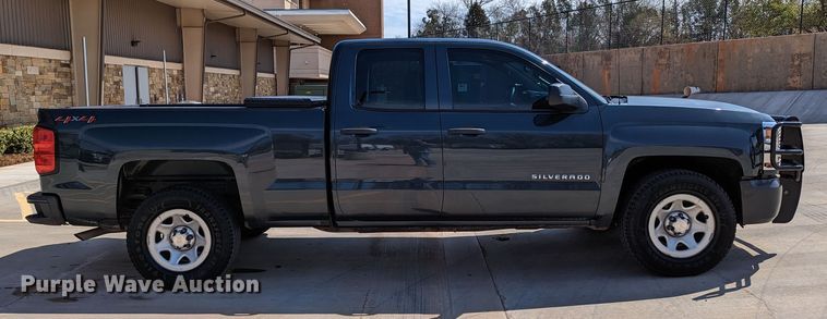 image for item DR6874 2018 Chevrolet Silverado 1500  Double Cab pickup truck