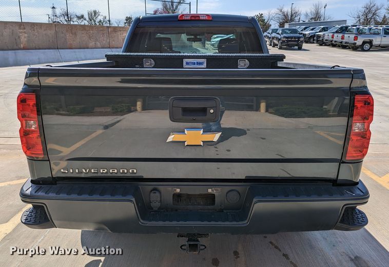 image for item DR6874 2018 Chevrolet Silverado 1500  Double Cab pickup truck