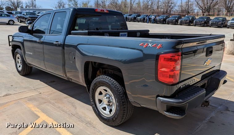 image for item DR6874 2018 Chevrolet Silverado 1500  Double Cab pickup truck