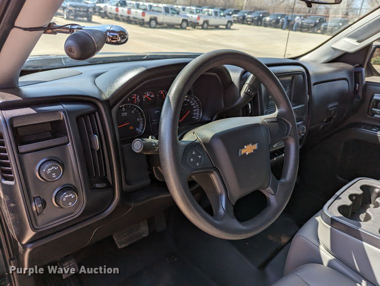 image for item DR6874 2018 Chevrolet Silverado 1500  Double Cab pickup truck