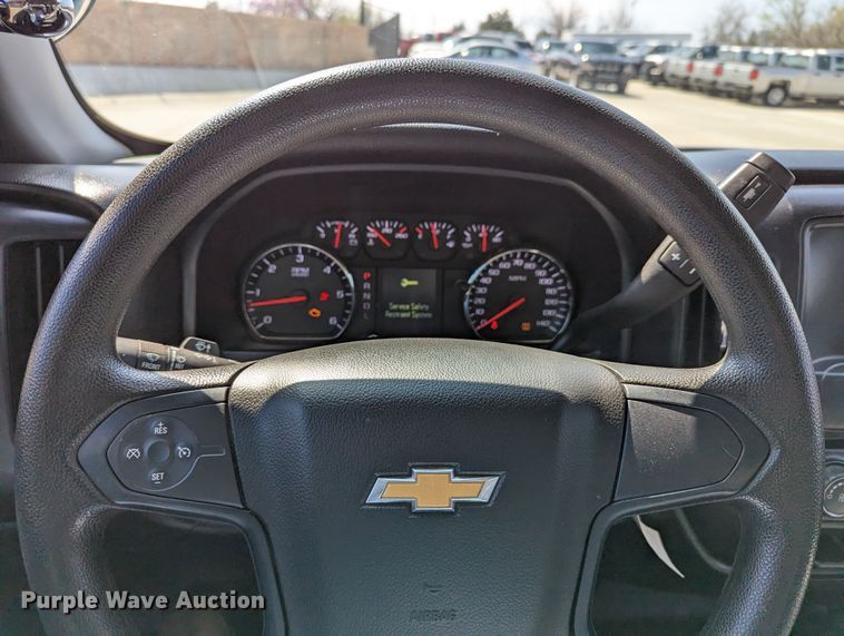 image for item DR6874 2018 Chevrolet Silverado 1500  Double Cab pickup truck