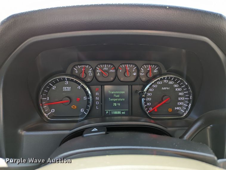 image for item DR6874 2018 Chevrolet Silverado 1500  Double Cab pickup truck