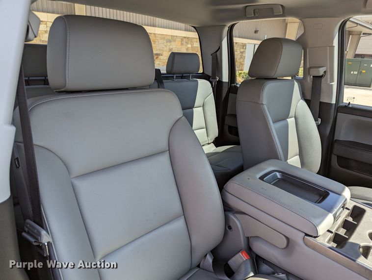 image for item DR6874 2018 Chevrolet Silverado 1500  Double Cab pickup truck