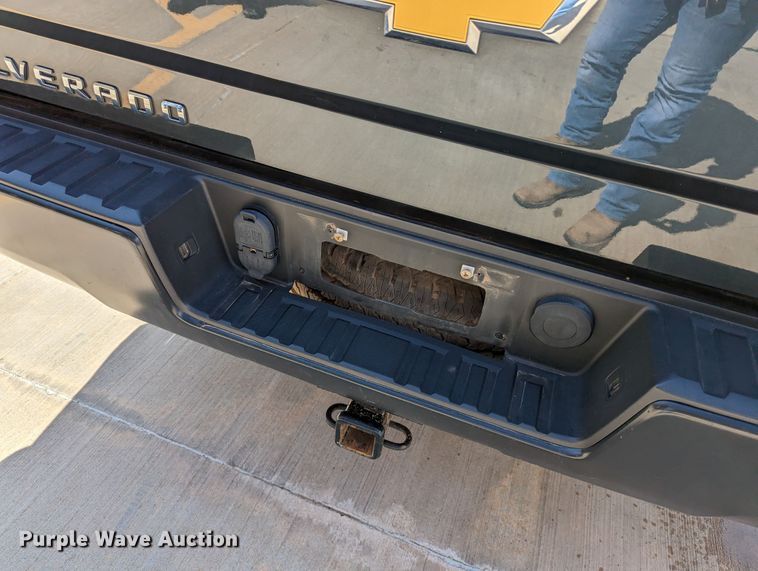 image for item DR6874 2018 Chevrolet Silverado 1500  Double Cab pickup truck