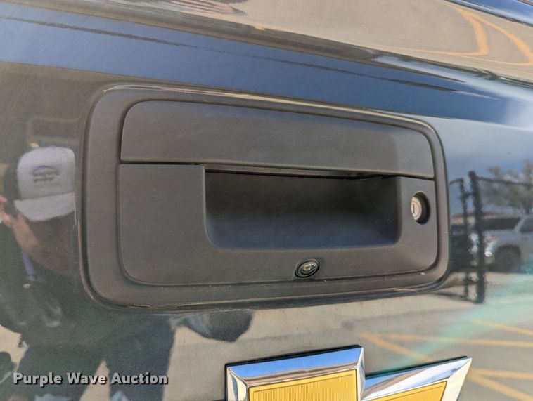 image for item DR6874 2018 Chevrolet Silverado 1500  Double Cab pickup truck