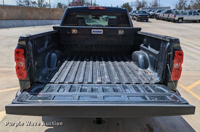 image for item DR6874 2018 Chevrolet Silverado 1500  Double Cab pickup truck