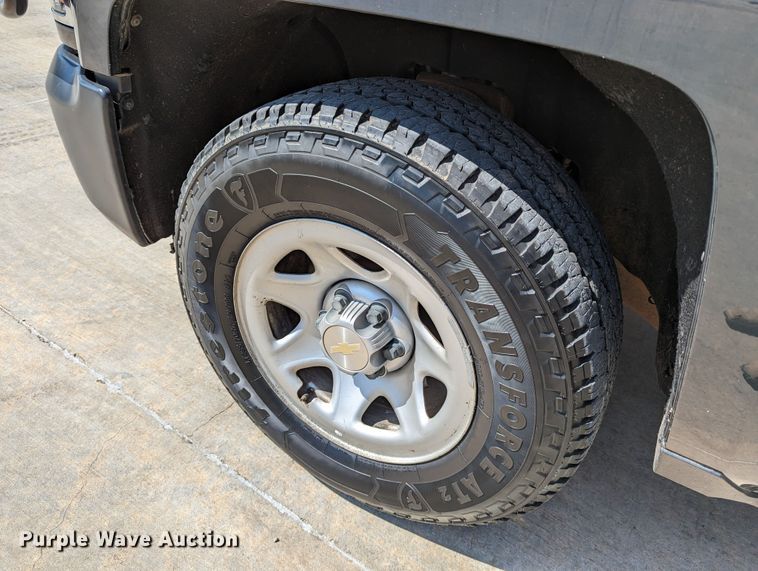 image for item DR6874 2018 Chevrolet Silverado 1500  Double Cab pickup truck