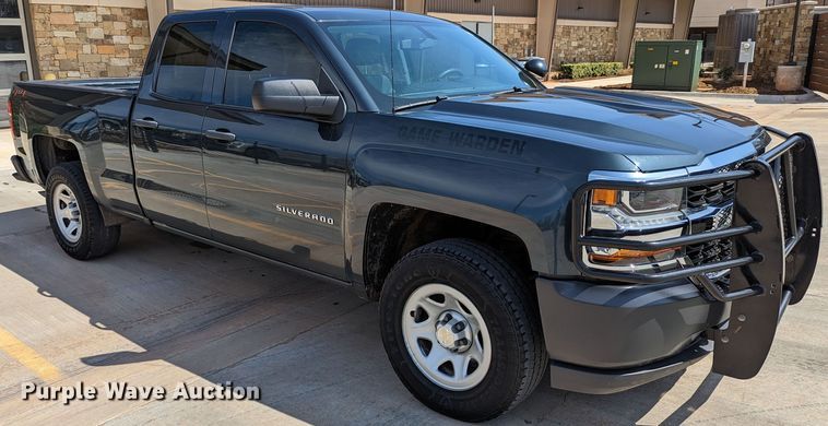 image for item DR6875 2018  Chevrolet Silverado 1500  Double Cab pickup truck