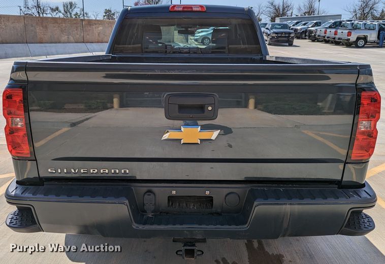 image for item DR6875 2018  Chevrolet Silverado 1500  Double Cab pickup truck