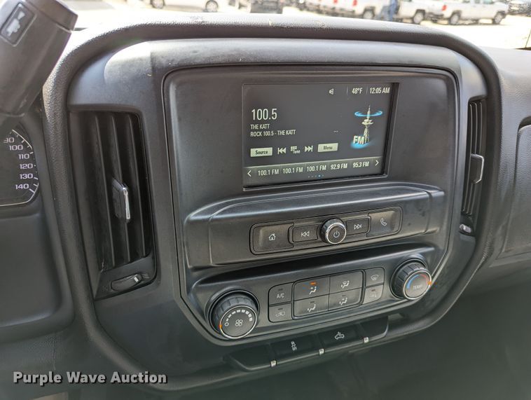 image for item DR6875 2018  Chevrolet Silverado 1500  Double Cab pickup truck