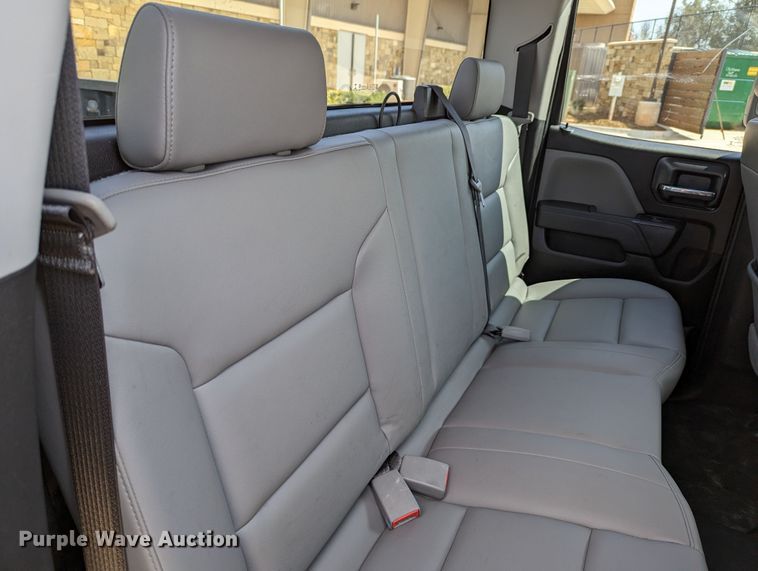 image for item DR6875 2018  Chevrolet Silverado 1500  Double Cab pickup truck