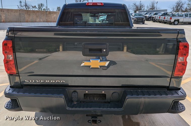 image for item DR6875 2018  Chevrolet Silverado 1500  Double Cab pickup truck