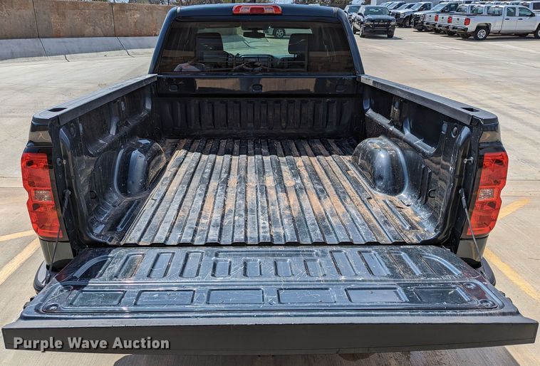 image for item DR6875 2018  Chevrolet Silverado 1500  Double Cab pickup truck