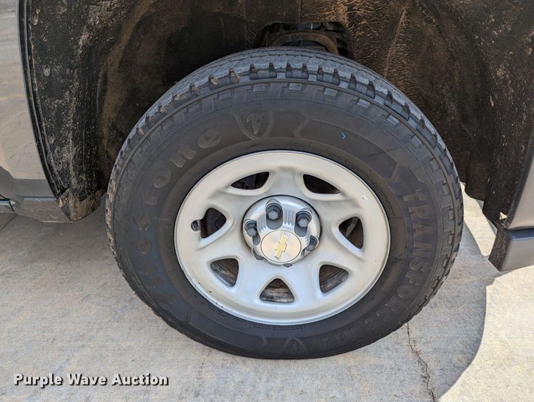 image for item DR6875 2018  Chevrolet Silverado 1500  Double Cab pickup truck