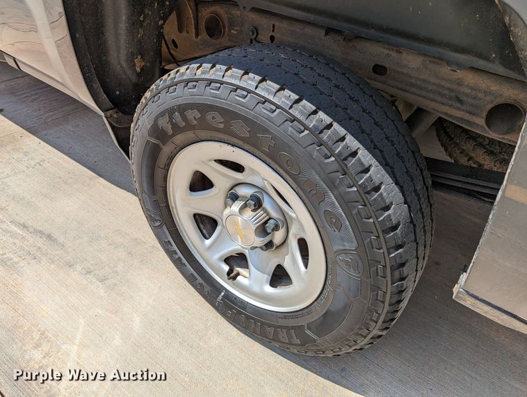 image for item DR6875 2018  Chevrolet Silverado 1500  Double Cab pickup truck