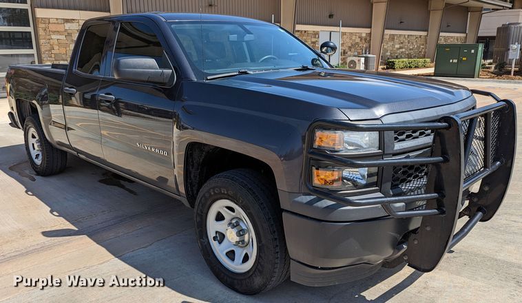 image for item DR6877 2015  Chevrolet Silverado 1500  Double Cab pickup truck