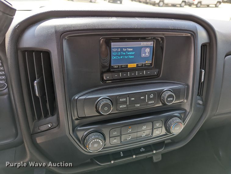 image for item DR6877 2015  Chevrolet Silverado 1500  Double Cab pickup truck