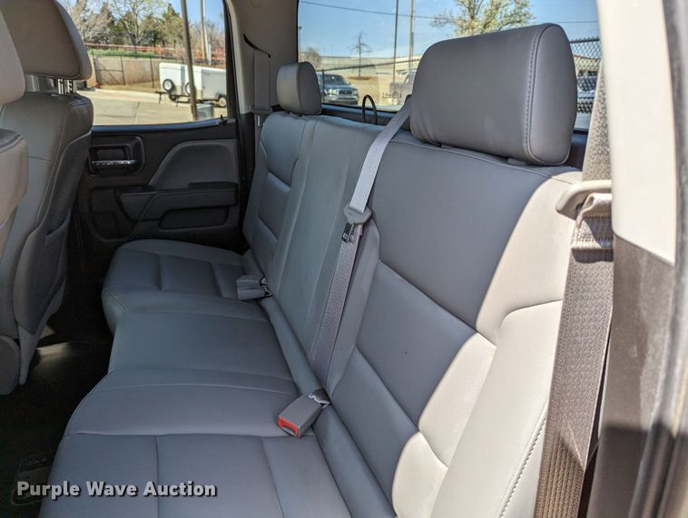 image for item DR6877 2015  Chevrolet Silverado 1500  Double Cab pickup truck