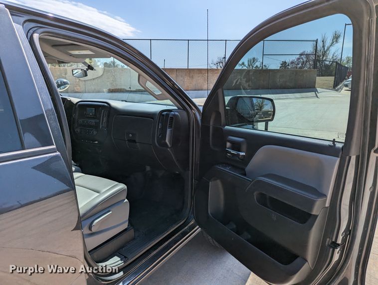 image for item DR6877 2015  Chevrolet Silverado 1500  Double Cab pickup truck