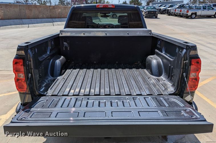 image for item DR6877 2015  Chevrolet Silverado 1500  Double Cab pickup truck