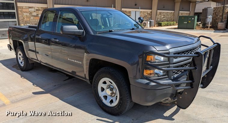 image for item DR6878 2015  Chevrolet Silverado 1500  Double Cab pickup truck