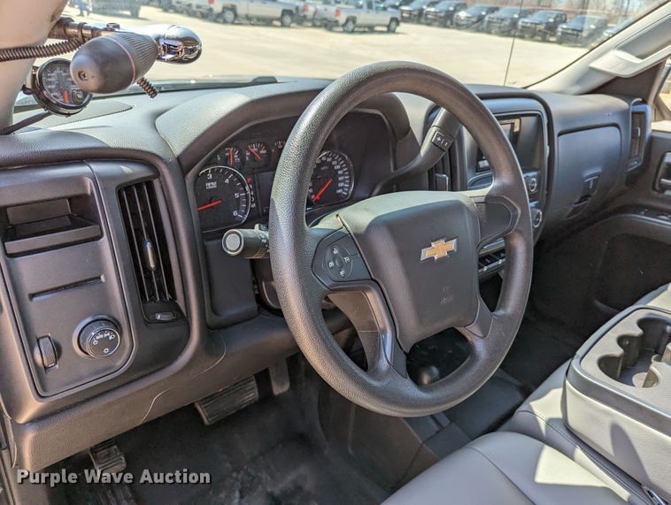 image for item DR6878 2015  Chevrolet Silverado 1500  Double Cab pickup truck