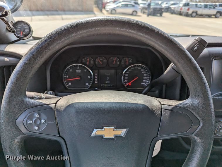 image for item DR6878 2015  Chevrolet Silverado 1500  Double Cab pickup truck