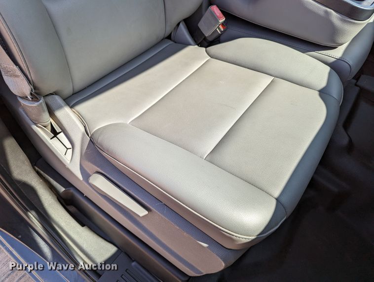 image for item DR6878 2015  Chevrolet Silverado 1500  Double Cab pickup truck