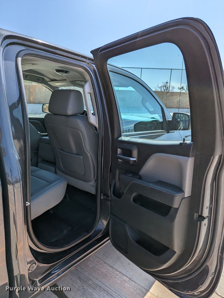 image for item DR6878 2015  Chevrolet Silverado 1500  Double Cab pickup truck