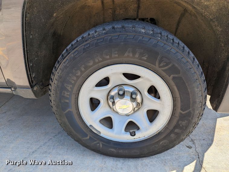 image for item DR6878 2015  Chevrolet Silverado 1500  Double Cab pickup truck