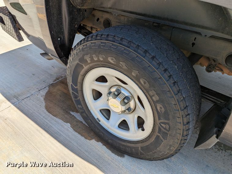 image for item DR6878 2015  Chevrolet Silverado 1500  Double Cab pickup truck