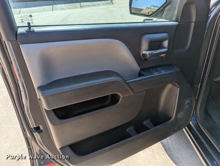 image for item DR6879 2015  Chevrolet Silverado 1500  Double Cab pickup truck