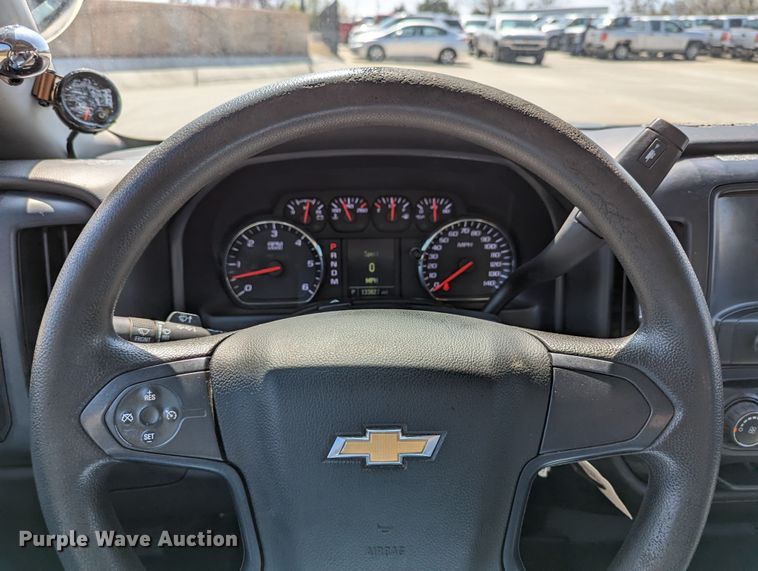 image for item DR6879 2015  Chevrolet Silverado 1500  Double Cab pickup truck