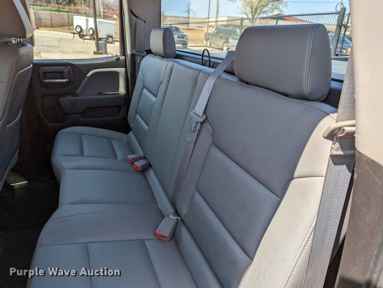 image for item DR6879 2015  Chevrolet Silverado 1500  Double Cab pickup truck