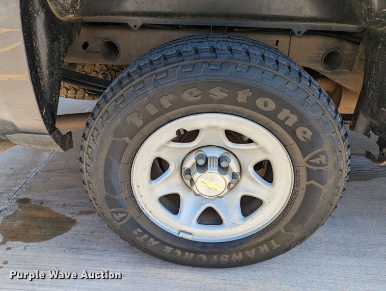 image for item DR6879 2015  Chevrolet Silverado 1500  Double Cab pickup truck