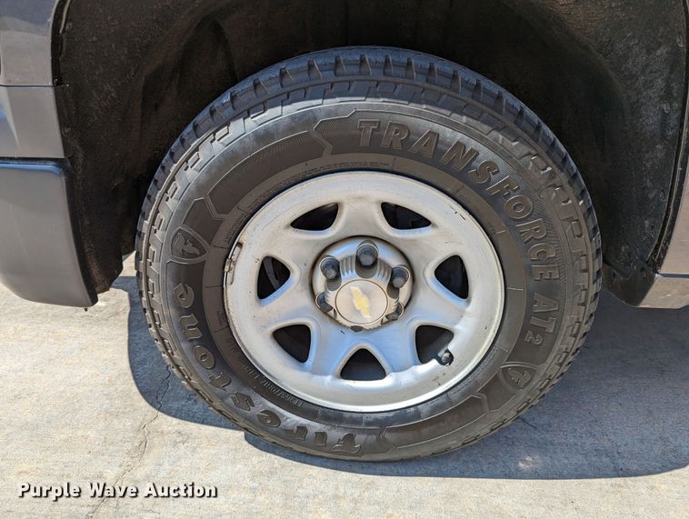 image for item DR6879 2015  Chevrolet Silverado 1500  Double Cab pickup truck