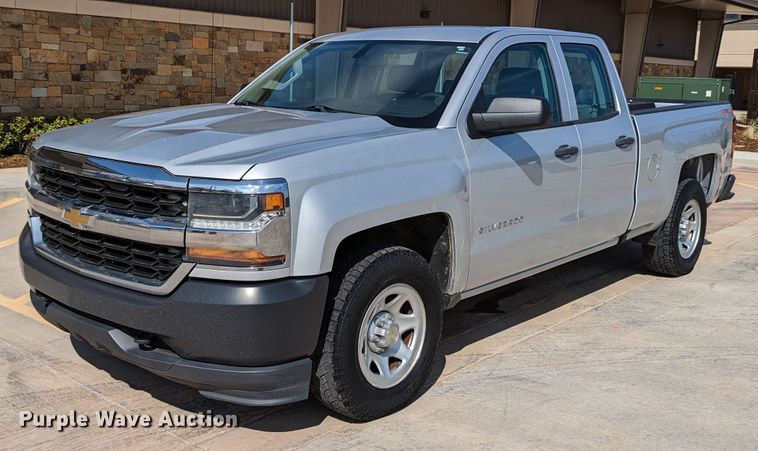 image for item DR6880 2016  Chevrolet Silverado 1500  Double Cab pickup truck