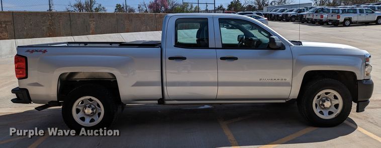 image for item DR6880 2016  Chevrolet Silverado 1500  Double Cab pickup truck