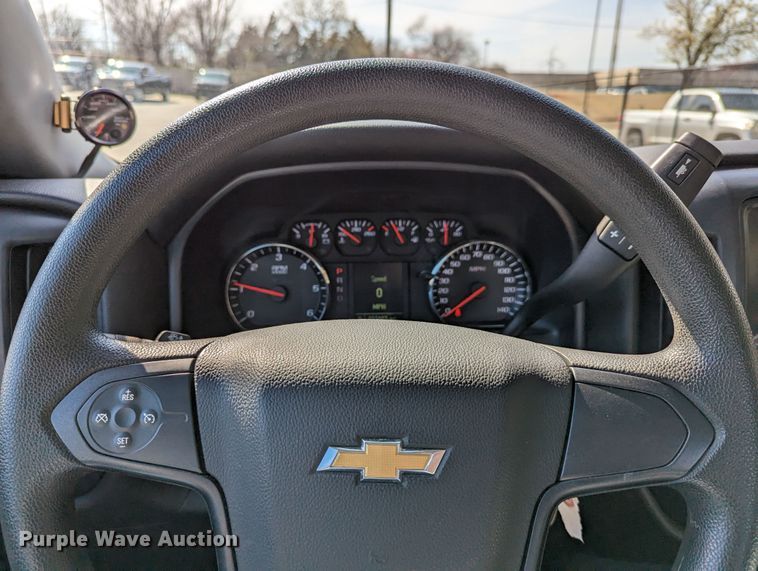 image for item DR6880 2016  Chevrolet Silverado 1500  Double Cab pickup truck