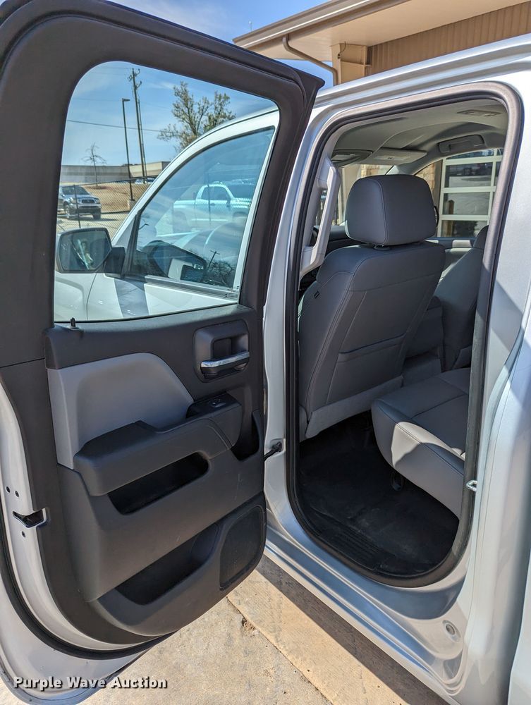 image for item DR6880 2016  Chevrolet Silverado 1500  Double Cab pickup truck