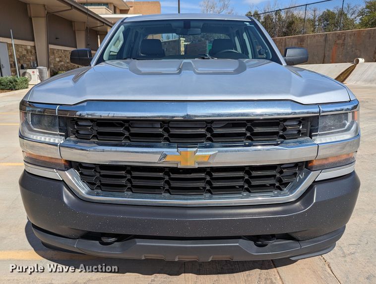 image for item DR6880 2016  Chevrolet Silverado 1500  Double Cab pickup truck