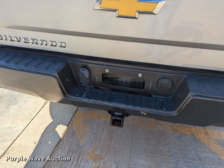 image for item DR6880 2016  Chevrolet Silverado 1500  Double Cab pickup truck