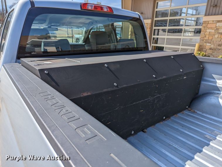 image for item DR6880 2016  Chevrolet Silverado 1500  Double Cab pickup truck