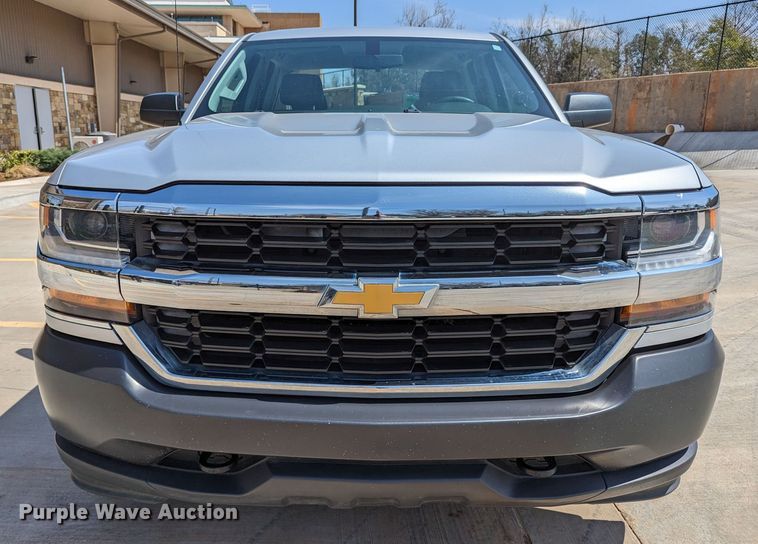 image for item DR6881 2016  Chevrolet Silverado 1500  Double Cab pickup truck