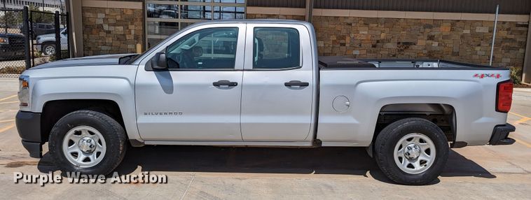 image for item DR6881 2016  Chevrolet Silverado 1500  Double Cab pickup truck
