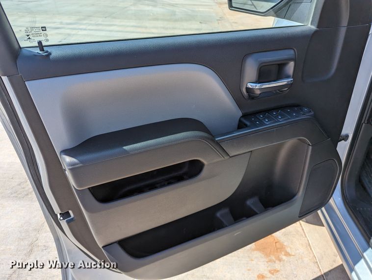 image for item DR6881 2016  Chevrolet Silverado 1500  Double Cab pickup truck