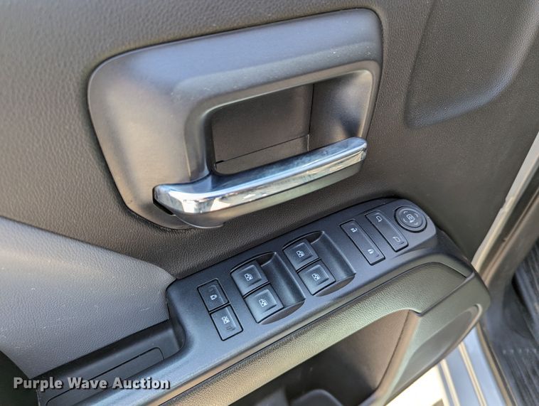 image for item DR6881 2016  Chevrolet Silverado 1500  Double Cab pickup truck